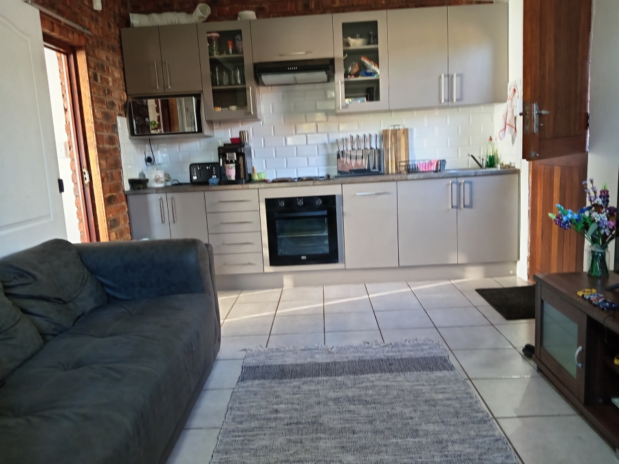 3 Bedroom Property for Sale in Strelitzia Park Eastern Cape